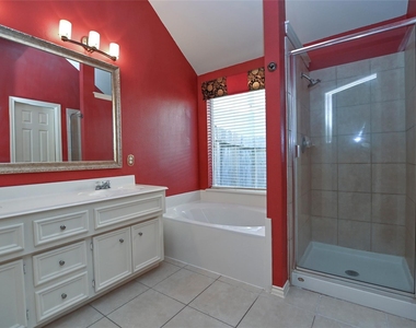 2123 Castle Gardens Lane - Photo Thumbnail 15