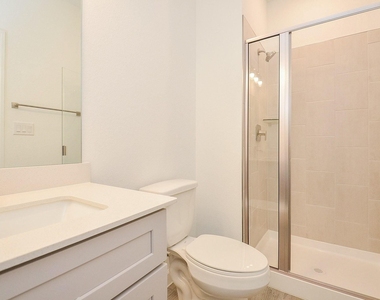 3811 Hermitage Drive - Photo Thumbnail 31