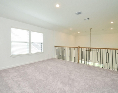 3811 Hermitage Drive - Photo Thumbnail 26