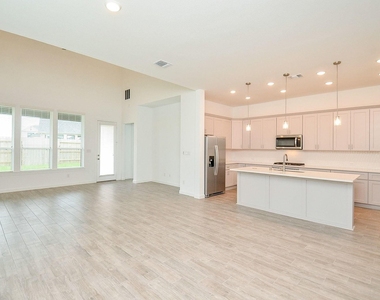3811 Hermitage Drive - Photo Thumbnail 13