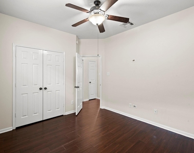 16710 Jelly Park Stone Drive - Photo Thumbnail 17