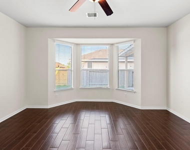 16710 Jelly Park Stone Drive - Photo Thumbnail 10