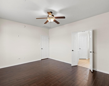 16710 Jelly Park Stone Drive - Photo Thumbnail 11