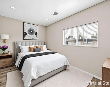 7208 S Dairy Ashford Road - Photo Thumbnail 9