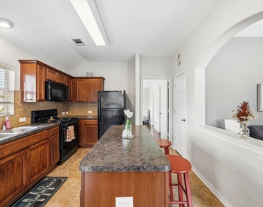 3414 Oaklawn Place Drive - Photo Thumbnail 5