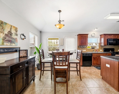 3414 Oaklawn Place Drive - Photo Thumbnail 7