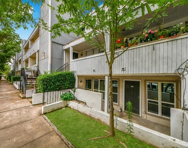 781 Country Place Drive - Photo Thumbnail 26