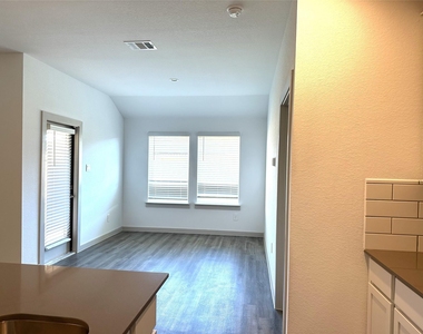 7815 Elm Birch - Photo Thumbnail 11