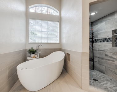 5534 Honor Drive - Photo Thumbnail 24