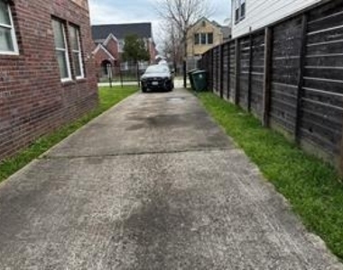 2716 Truxillo Street - Photo Thumbnail 23