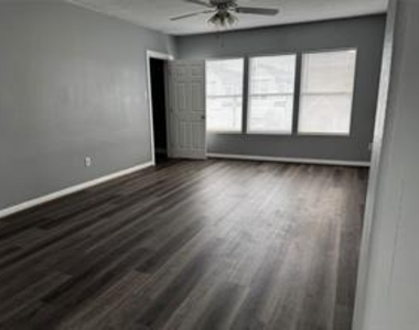 2716 Truxillo Street - Photo Thumbnail 3