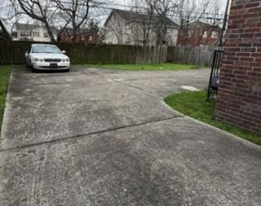2716 Truxillo Street - Photo Thumbnail 24
