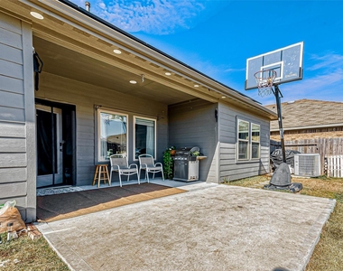 4110 Rapallo Ct - Photo Thumbnail 38