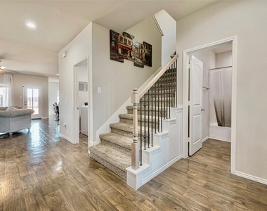 4110 Rapallo Ct - Photo Thumbnail 14