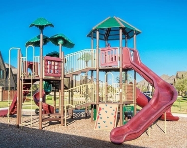 4110 Rapallo Ct - Photo Thumbnail 39