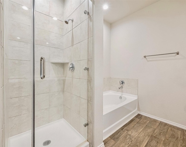 4110 Rapallo Ct - Photo Thumbnail 22