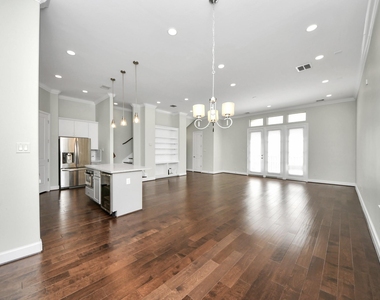 1716 Stuart Street - Photo Thumbnail 21
