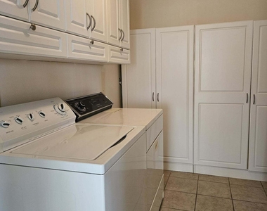 250 S Sykes Creek Parkway - Photo Thumbnail 19