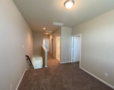 5255 Prairie Terrace Lane - Photo Thumbnail 19