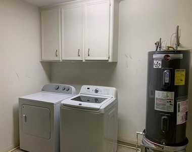 1922 20th Street - Photo Thumbnail 48