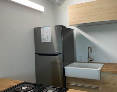 2421 Stone Street - Photo Thumbnail 1