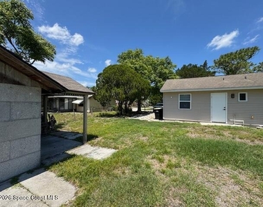 1630 Agnes Avenue Se - Photo Thumbnail 22