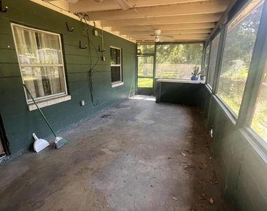 356 Palm Avenue - Photo Thumbnail 9