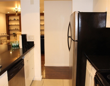 5343 Richmond Avenue - Photo Thumbnail 17