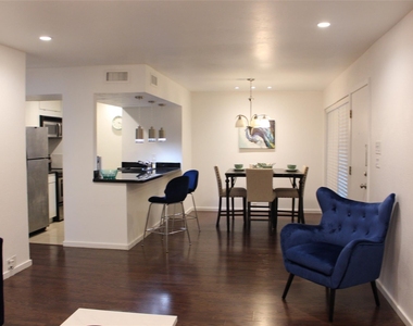 5343 Richmond Avenue - Photo Thumbnail 19