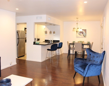 5343 Richmond Avenue - Photo Thumbnail 20