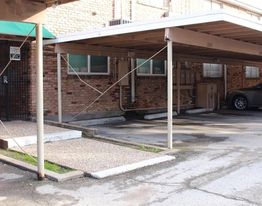 5343 Richmond Avenue - Photo Thumbnail 28