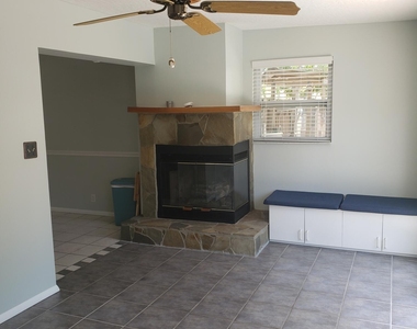 491 Third Avenue - Photo Thumbnail 7