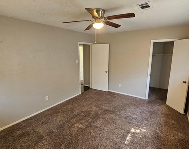5118 Mauritz Drive - Photo Thumbnail 15