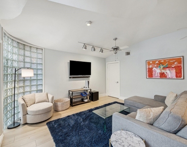 5339 Rutherglenn Drive - Photo Thumbnail 23