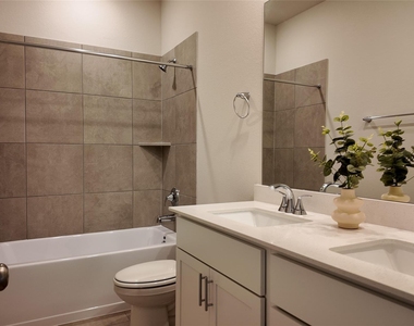 16241 Parish Pointe Court - Photo Thumbnail 16