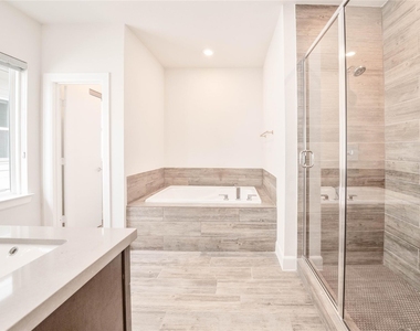 341 Eado Park Circle - Photo Thumbnail 10