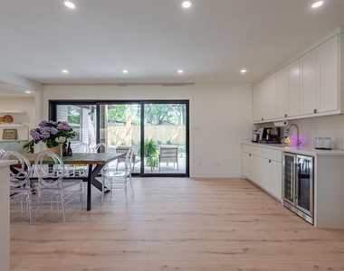 5326 Carew Street - Photo Thumbnail 6
