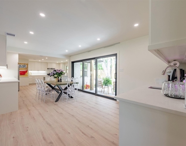 5326 Carew Street - Photo Thumbnail 7