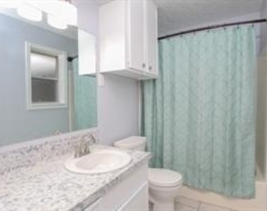 214 Kimswick Court - Photo Thumbnail 10