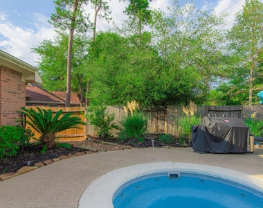 10 Delphinium Place - Photo Thumbnail 31