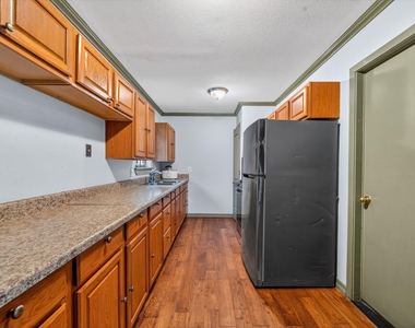 5725 Melanite Avenue - Photo Thumbnail 5