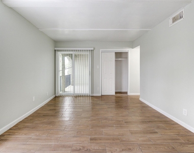 6200 W Tidwell Road - Photo Thumbnail 12