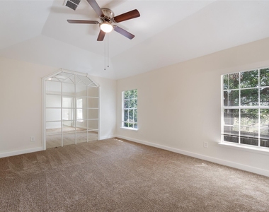 5410 Forest Trails Drive - Photo Thumbnail 25