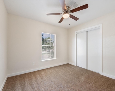 5410 Forest Trails Drive - Photo Thumbnail 22