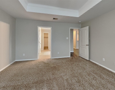 7906 Buffalo View Lane - Photo Thumbnail 7