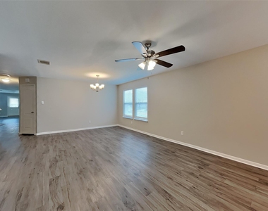 7906 Buffalo View Lane - Photo Thumbnail 1