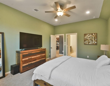 42533 Summer Crest Road - Photo Thumbnail 13