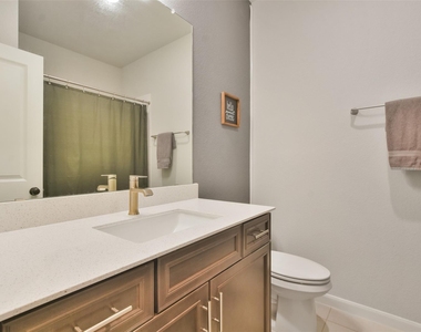 42533 Summer Crest Road - Photo Thumbnail 17