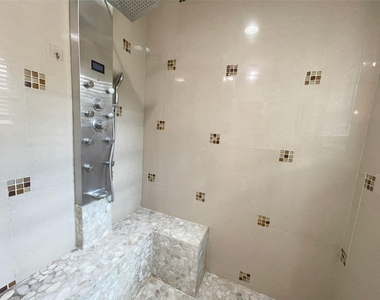 2015 Ansbury Drive - Photo Thumbnail 9
