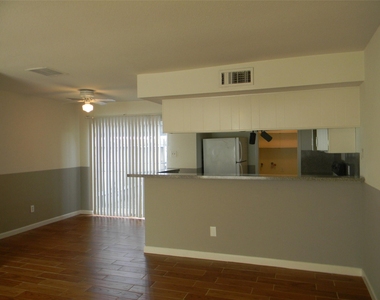 9200 West Bellfort Street - Photo Thumbnail 7
